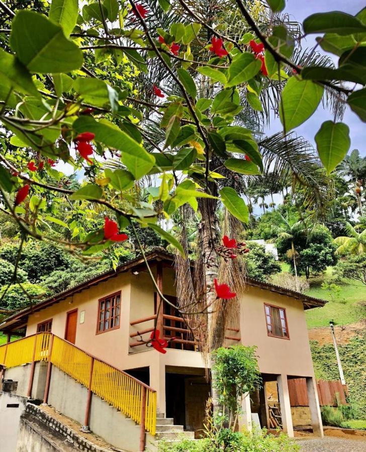 Hotel Sitio Dos Palmitos - Casa Pupunha à Pedra Azul  Extérieur photo